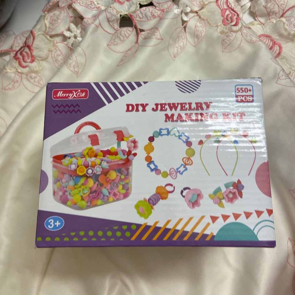 New DIY  jewelry making kit for kids